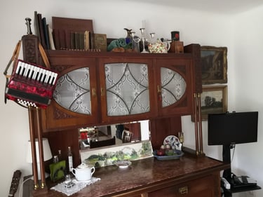 Urgroßmutters Esszimmermöbel