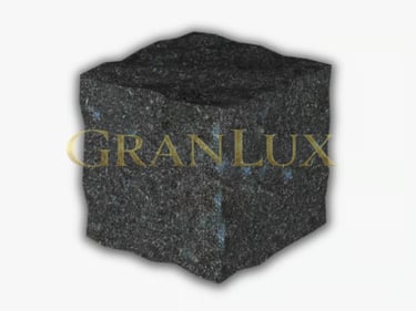 Бруківка з лабрадориту