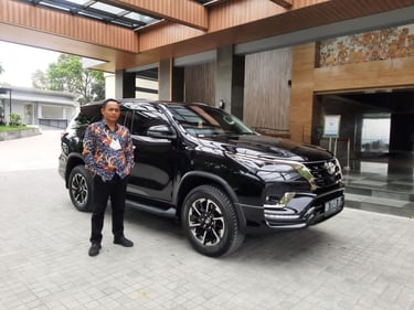 fortuner vrz hitam