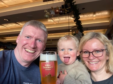Family having a drink at Schloss Brauhaus