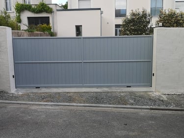 portail à Tours portail en Indre-et-Loire