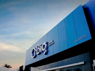 FACADE BIG