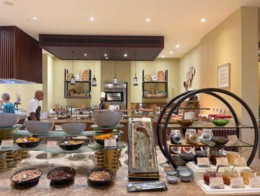 anantara-qasr-al-sarab-breakfast-1