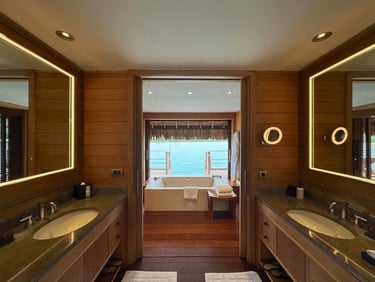 four-seasons-bora-bora-overwater-villa-bathroom