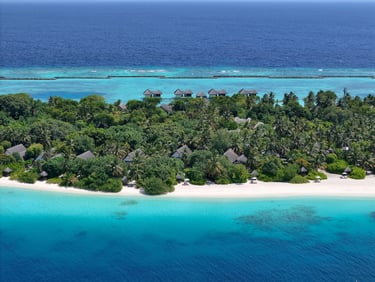 four-seasons-landaa-giraavaru-maldives-drone-view