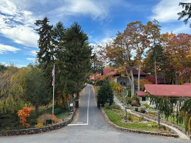 Grovewood Gallery, October =11