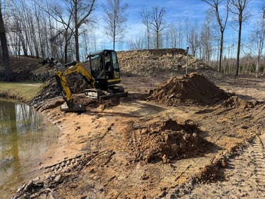 tvenkiniu valymas, grioviu valymas, kanalo valymas