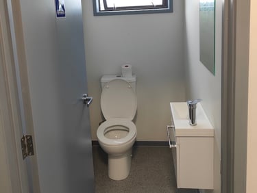 Customer bathroom - Commercial builder
