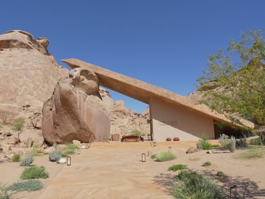 desert-rock-resort-arrival