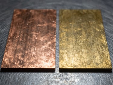 Placas de cobre y latón utilizadas para corte láser de precisión en Fusion Laser León GTO