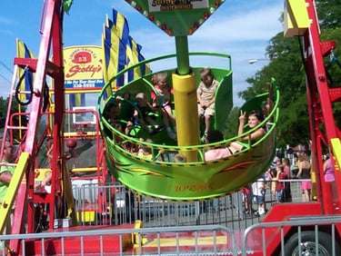 Wrecking Ball ride
