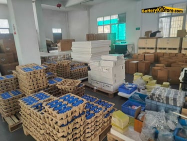 inventory of cylindrical LTO battery cells in a warehouse