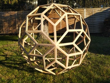 Le zome 8  bourgeon en bois de cèdre 