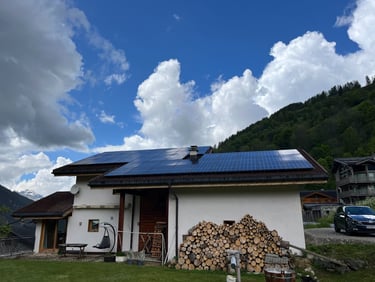 Maison Individuelle Panneaux Solaires 12 KWc installation Green Wave Savoie