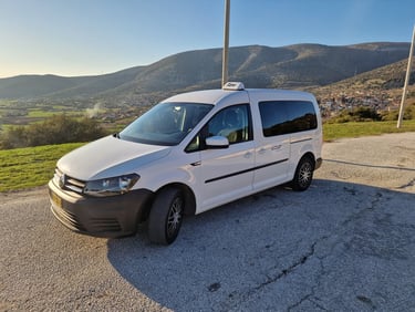 Εξειδικευμένο όχημα ταξί για ΑμεΑ και άτομα με κινητικές δυσκολίες στην Καβάλα"