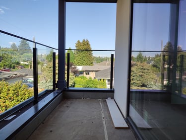 #APAMACONTRACTING #BURNABY #VANCOUVER #GLASSRAILING