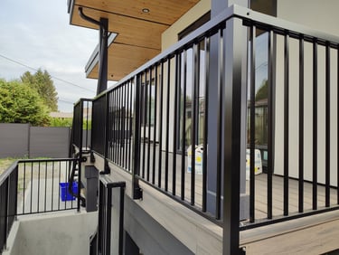 #APAMACONTRACTING #BURNABY #VANCOUVER #ALUMINIUMRAILING