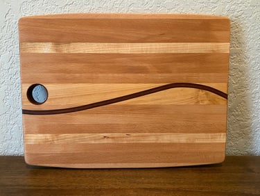 maple board with walnut wave