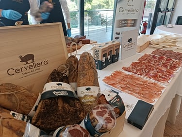 Banco degustazione con Capocollo di Martina Franca Cervellera