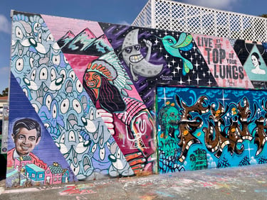 Alley Art Wall @ 550 Grand Avenue