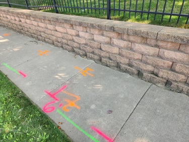 Linelock Locating's sewer main "tee" located under 2 fiber lines.