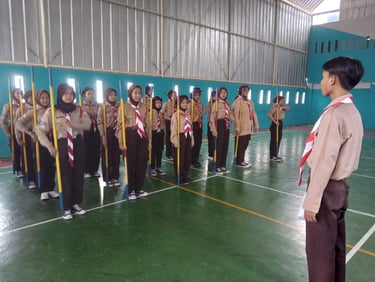 ekstrakurikuler pramuka wajib