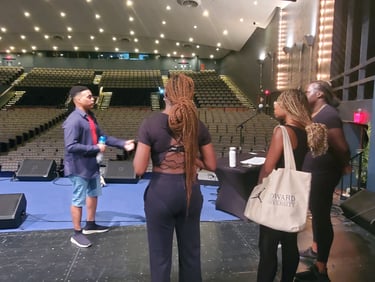 Jerry mentoring students at Howard University.