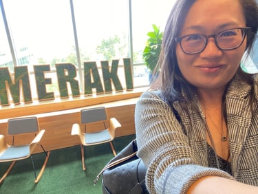 v\Helen H. Lee Social Media Strategy Consultant