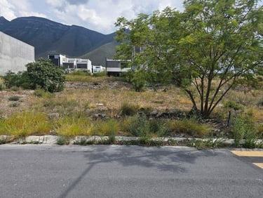 Terreno en venta en García, Nuevo León, excelente oportunidad de inversión en zona de crecimiento.