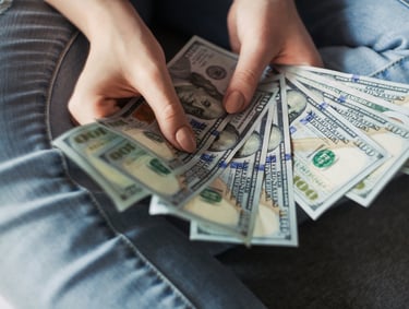 Salary Calculator-free online tool to calculate monthly, weekly and hourly salary from annual income