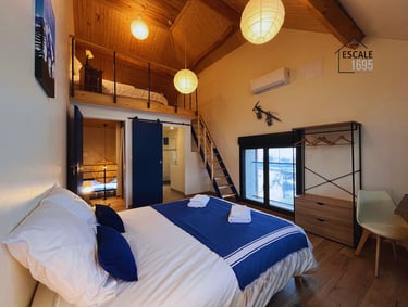 26 01 ESCALE 1695 Chambre PISTE BLEUE vue lit DOUBLE FL