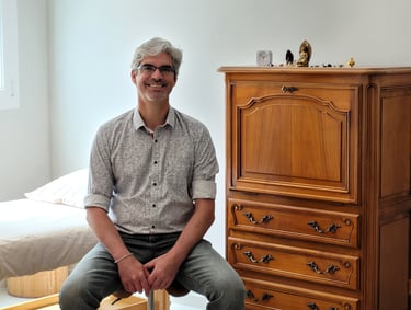 Grégoire Iché Pierre dans son cabinet de Kinésiologie à Fleury-sur-Orne (Caen Sud)