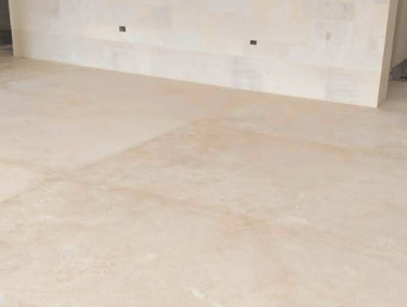 Travertino San Pablo usado en un piso