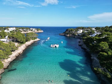 Luftaufnahme Cala D'Or in Mallorca, Drohnenbild, Drohnenfoto Mallorca