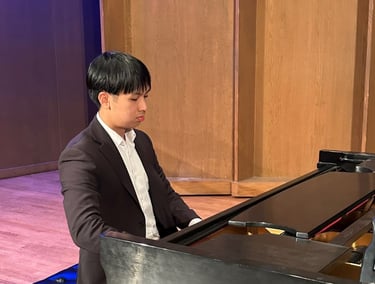 Wolfgang Vergara – Jazz and Classical Pianist and Piano Instructor