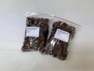 versiegelte Tüte mit Rinderlungenwürfel