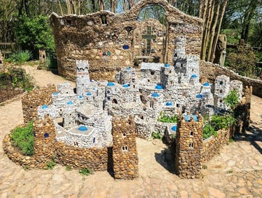 Calhoun, GA - The Rock Garden's miniature of the town of Bethlehem