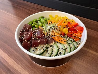 tuna poke bowl