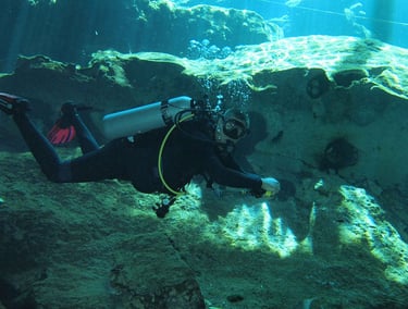 mexico chac mool cenote diving