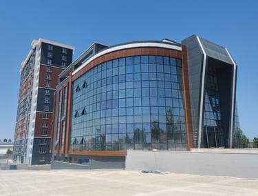 Ankara Esenboğa Havalimanı’nın yakınında; iki yapıdan oluşan, tamamlanmış bir inşaat projesi.