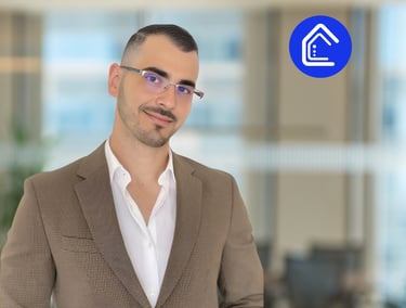 Contacto de terrenos en Costa Rica, Adrián González