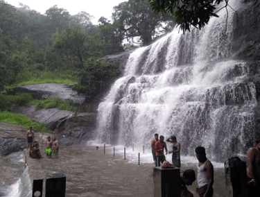 Chinna Suruli Falls