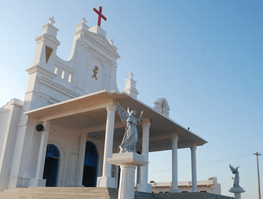 Manapad Beach and Holy Cross Church