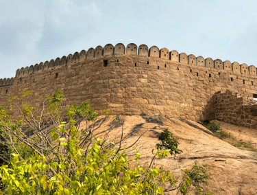Thirumayam Fort