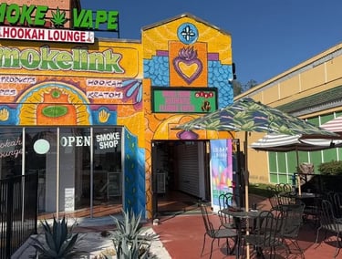 Exterior of Kissimmee Smokelink dispensary, a local dispensary near me option in Florida