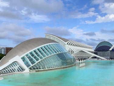 El Hemisfèric y el Museo de las Ciencias Príncipe Felipe en la Ciudad de las Artes y las Ciencias de
