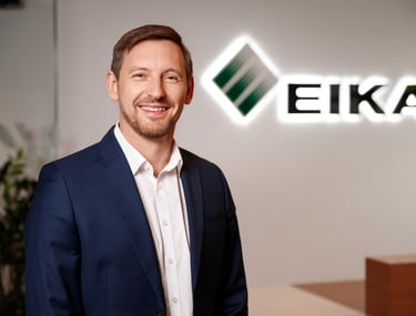 Profesionalūs verslo, linkedin portretai Vilniuje Kaune, dalykinė fotografija, asmeninis įvaizdis studijoje, darbo vietoje