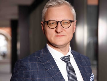 CV, Linkedin, įmonės darbuotojų nuotraukos, Verslo portretų fotografavimas Kaune, eimantasphoto