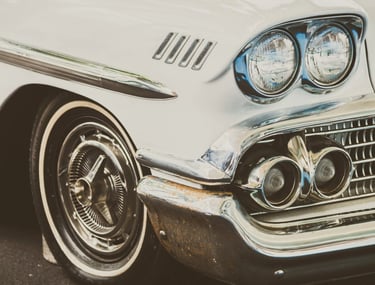 Face avant Cadillac intérieur restauré par ADR Sellerie 