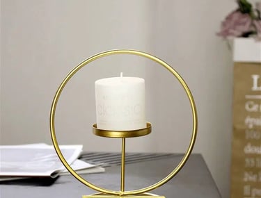 Round shaped, Fine Brass candle holder